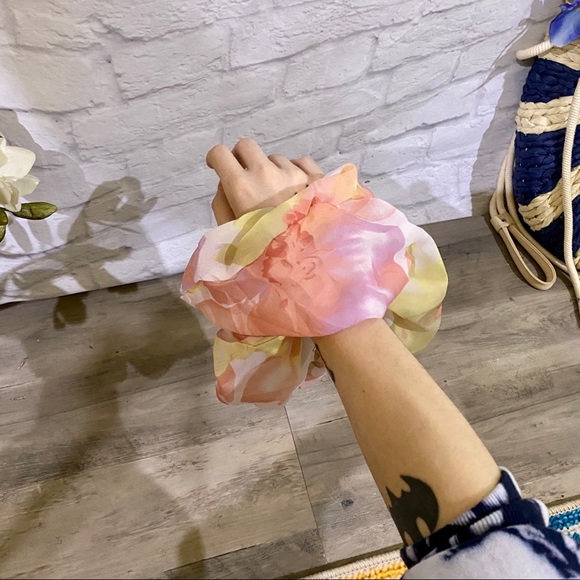 NEW Scarf Scrunchies Bundle - Picture 6 of 11